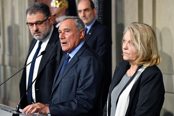 epa06716953 Pietro Grasso (C), Head of the &#039;Liberi e Uguali&#039;, Federico Fornaro (L), President of the Parliamentary Group &#039;Liberi e Uguali&#039; (Free and Equal) of the Chamber of Deputi ...