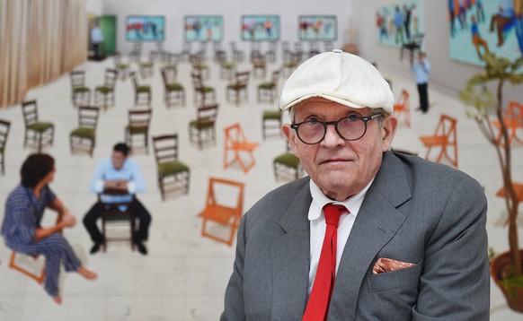 epa06077542 (FILE) - British artist David Hockney poses in the exhibition of his new works &#039;Painting and Photography&#039; at the Annely Juda Fine Art gallery in London, Britain, 14 May 2015 (rei ...