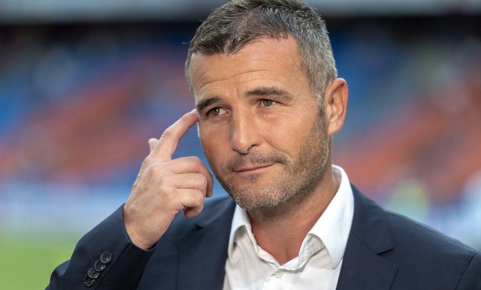 ARCHIVBILD ZUR KEYSTONE-SDA-PREMIUMSTORY UEBER ALEX FREI --- Basel&#039;s temporary head coach Alex Frei during the UEFA Champions League second qualifying round second leg match between Switzerland&# ...