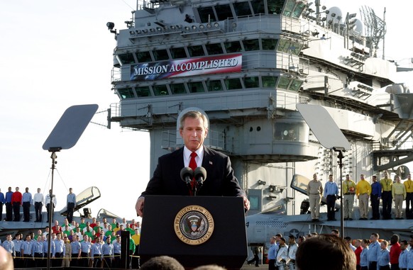 George W. Bush steuerte sein Land im Jahr 2003 in den Irak-Krieg, basierend auf einer Lüge. 