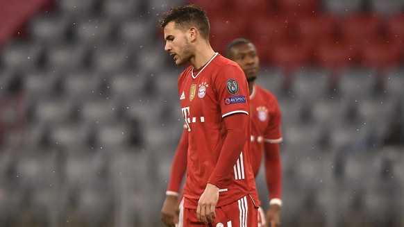 epa09121317 Bayern&#039;s Lucas Hernandez reacts during the UEFA Champions League quarterfinal, 1st leg soccer match between FC Bayern Muenchen and Paris Saint-Germain in Munich, Germany, 07 April 202 ...