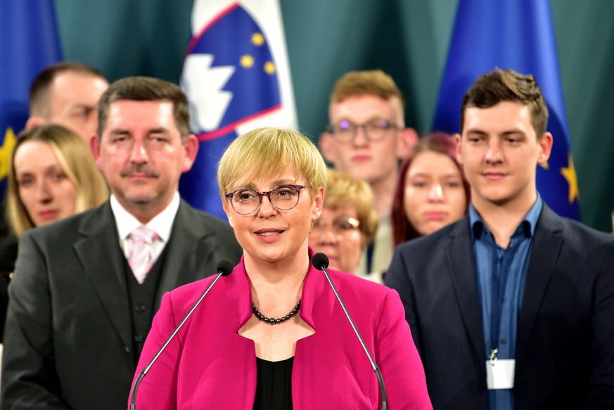 epa10304502 Natasa Pirc Musar, first female president-elect of Slovenia delivers a speech after winning the elections, in Ljubljana, Slovenia, 13 November 2022. Natasa Price Musar celebrate her victor ...