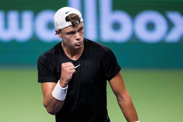 231018 Holger Rune of Denmark celebrates during day 5 of the Nordic Open tennis tournament on October 18, 2023 in Stockholm. Photo: Emma Wallskog / BILDBYRAN / COP 320 / EW0271 tennis nordic open dag  ...