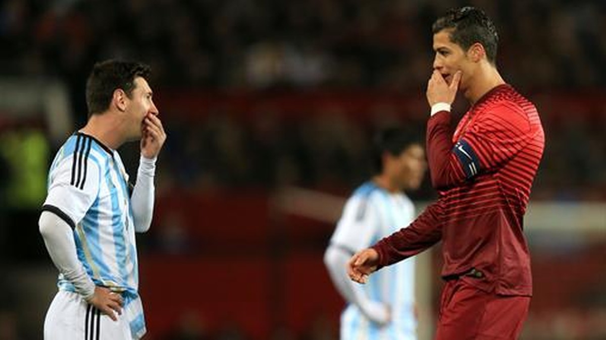 Melanie Ronaldo 6: Ronaldo gesprochen: Häsch mer es Naastüechli? Messi gesprochen: Muesch etz nöd vom Thema ablenke. Wie vil Gool hesch eigetli ide Champions League scho gschosse?