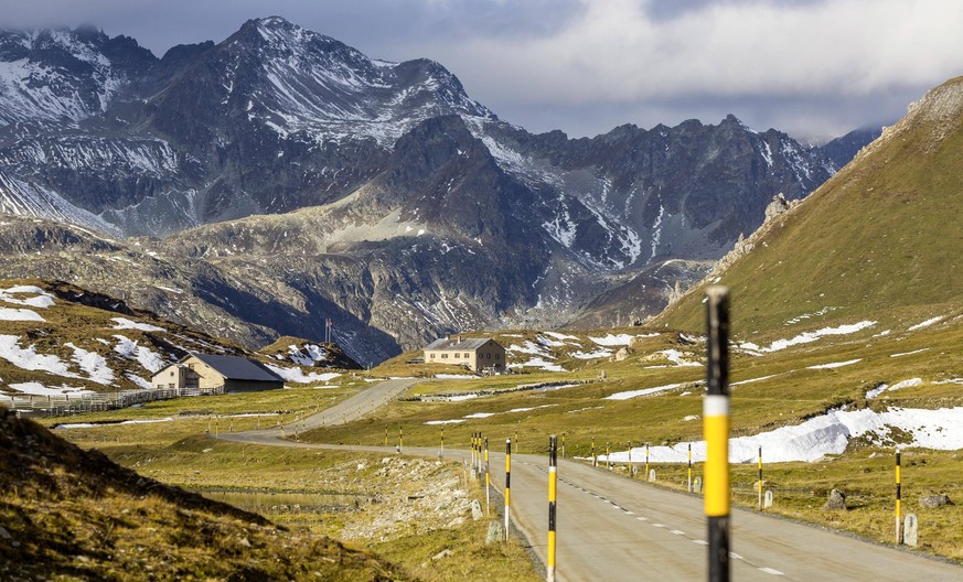 Albulapass, Gebirgsübergang, Bergün Filisur, Kanton Graubünden, Schweiz, Europa *** Albula Pass, mountain crossing, Bergün filisur, Canton Graubünden, Switzerland, Europe Copyright: imageBROKER/Arnulf ...