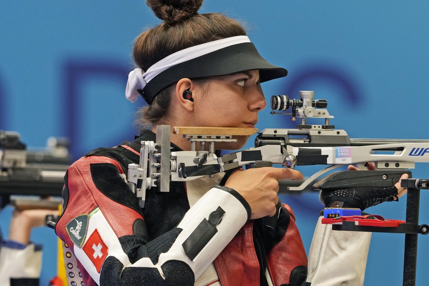 Switzerland&#039;s Chiara Leone competes in the 50m rifle 3 positions women&#039;s final at the 2024 Summer Olympics, Friday, Aug. 2, 2024, in Chateauroux, France. (AP Photo/Manish Swarup)
TEST