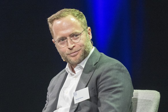 CEO der CH-Media, Michael Wanner bei einem Podiumgespraech anlaesslich des Swiss Media Forum vom Donnerstag, 15. Mai 2025 im KKL in Luzern. (KEYSTONE/Urs Flueeler).