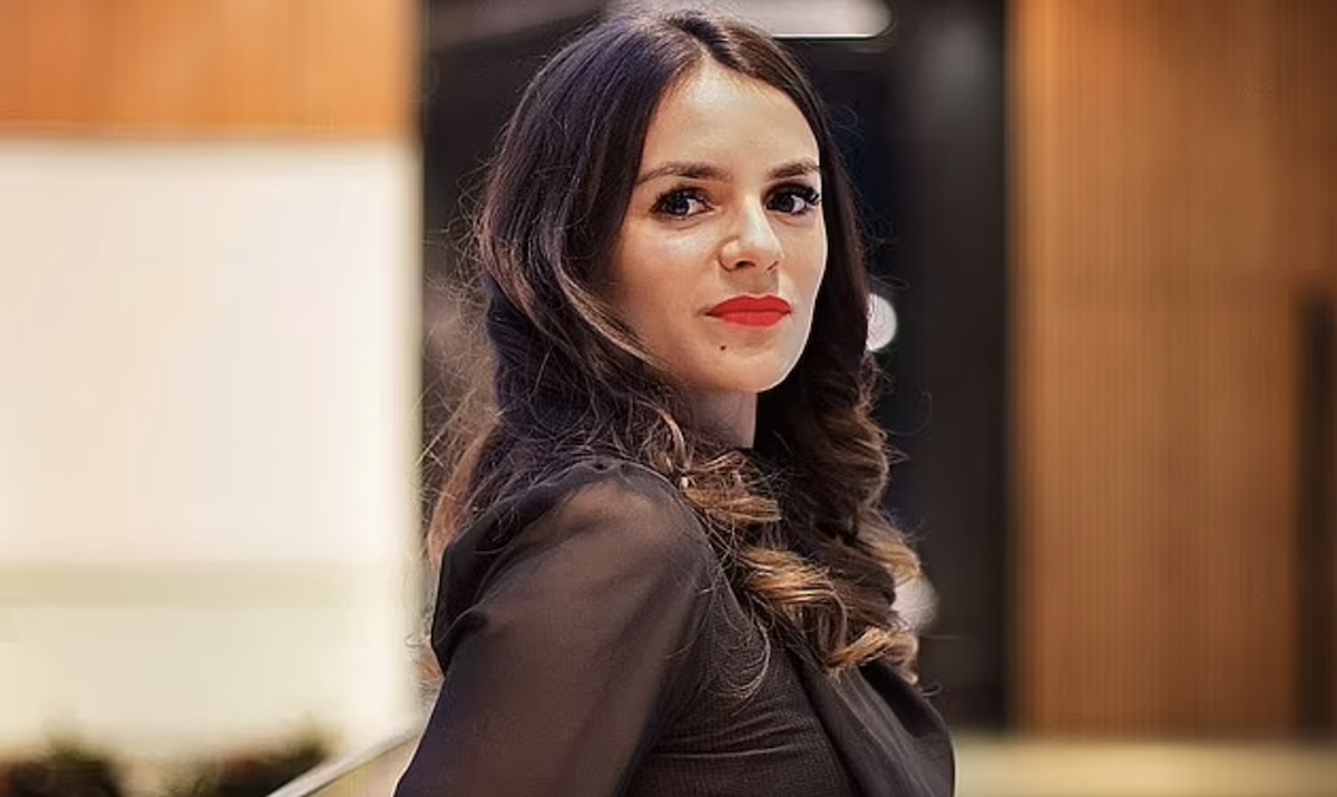 L'esthéticienne Vania G. est-elle une espionne de Poutine?