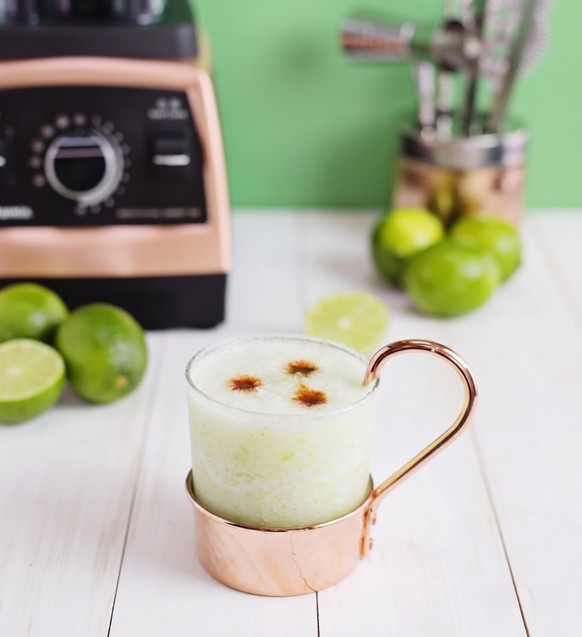 Frozen Pisco Sour Cocktail

https://abeautifulmess.com/frozen-pisco-sours/