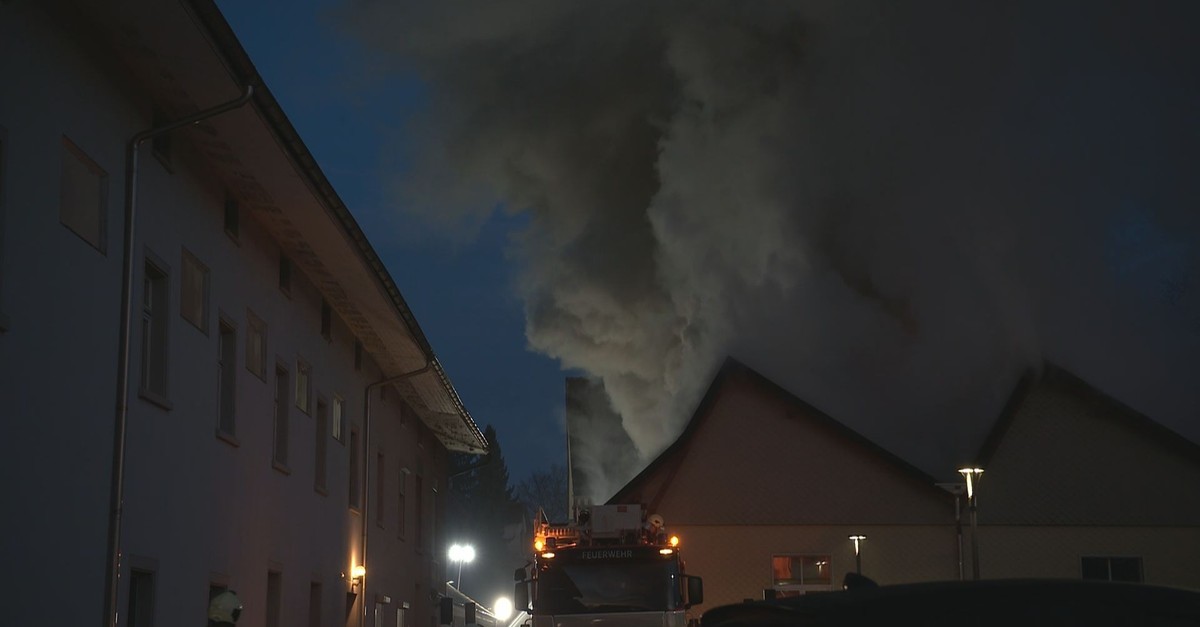 millionenschaden-bei-brand-in-gewerbegeb-ude-in-hauptwil-tg