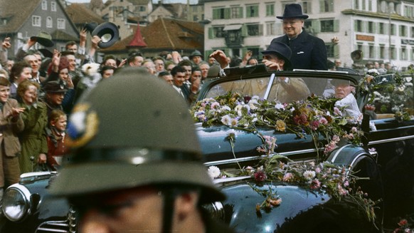 Hans Staub - Winston Churchill in Zurich, Switzerland, 1946. (KEYSTONE/Fotostiftung Schweiz/Hans Staub)

Hans Staub - Winston Churchill in Zuerich, 1946. (KEYSTONE/Fotostiftung Schweiz/Hans Staub)