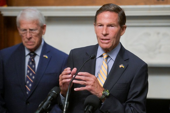 Sen. Richard Blumenthal, D-Conn., right, is joined by Sen. Roger Wicker, R-Miss., left, at the U.S. Capitol following a visit from Ukraine's President Volodymyr Zelenskyy for a meeting of biparti ...