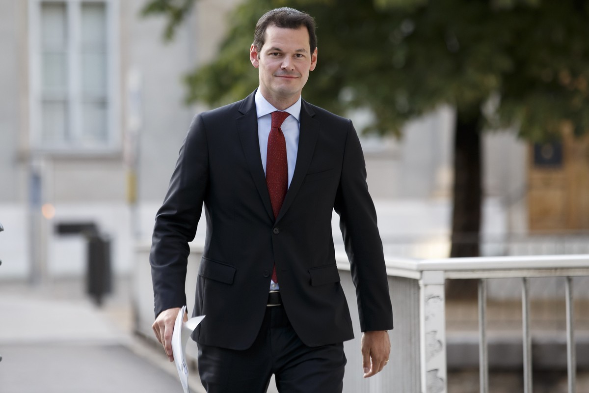 ARCHIV - ZU PIERRE MAUDET ALS KANDIDAT DER FDP-FRAKTION FUER DIE BR-ERSATZWAHL FUER BUNDESRAT BURKHALTER STELLEN WIR IHNEN FOLGENDES BILDMATERIAL ZUR VERFUEGUNG - Pierre Maudet, conseiller d'Etat ...