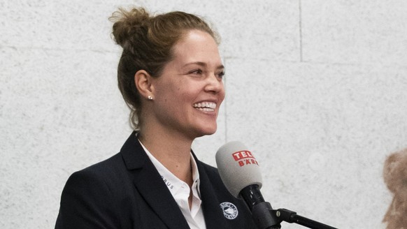 Florence Schelling, Sportchefin SCB, gibt ein Interview waehrend einem Medientreffen, am Dienstag, 29. September 2020, in der Postfinance Arena in Bern. (KEYSTONE/Peter Klaunzer)