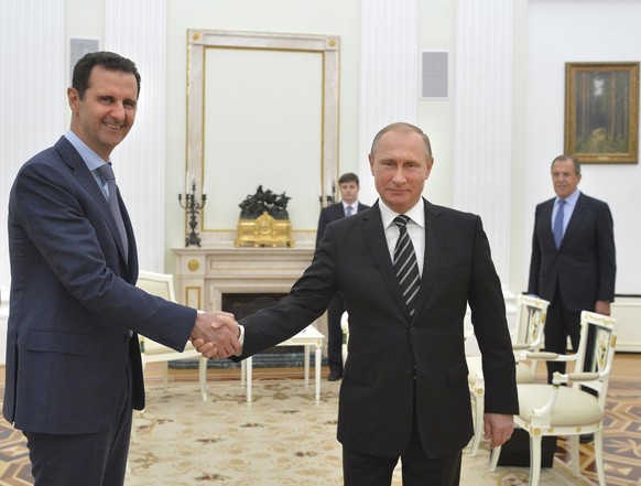«Legitimen Machthaber in Syrien stützen»: Putin und Assad in Moskau.