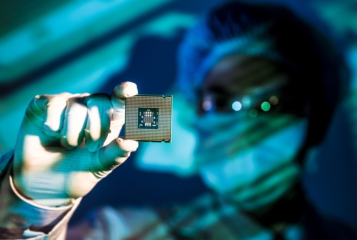 Auf Basis der von Arm entworfenen Chip-Architekturen entwickeln unter anderem Apple und Samsung die Prozessoren für ihre Smartphones.