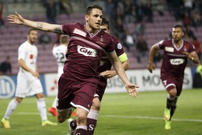 Besnard feiert das Game-Winning-Goal für Servette.