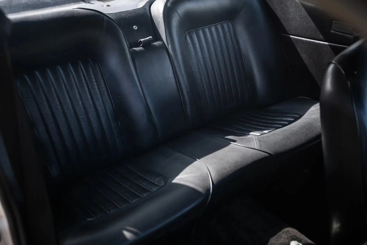 Jamie Oliver's 1970 Ford Capri 3000GT – with the Essex V6.
https://www.classiccarauctions.co.uk/1970-ford-capri-3000gt-mk1-recc32267-1-stoneleigh-0924?pn=1&amp;el=6759&amp;pp=100