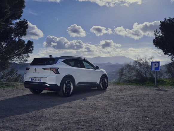 Renault Scenic E-Tech 100% Electric