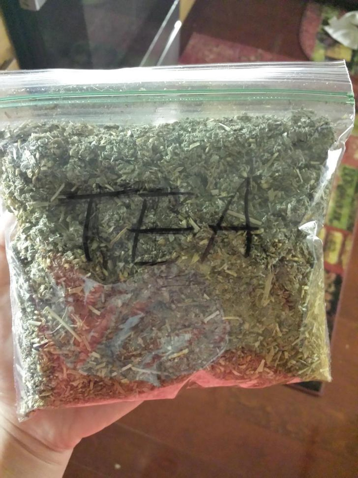 «Tee».