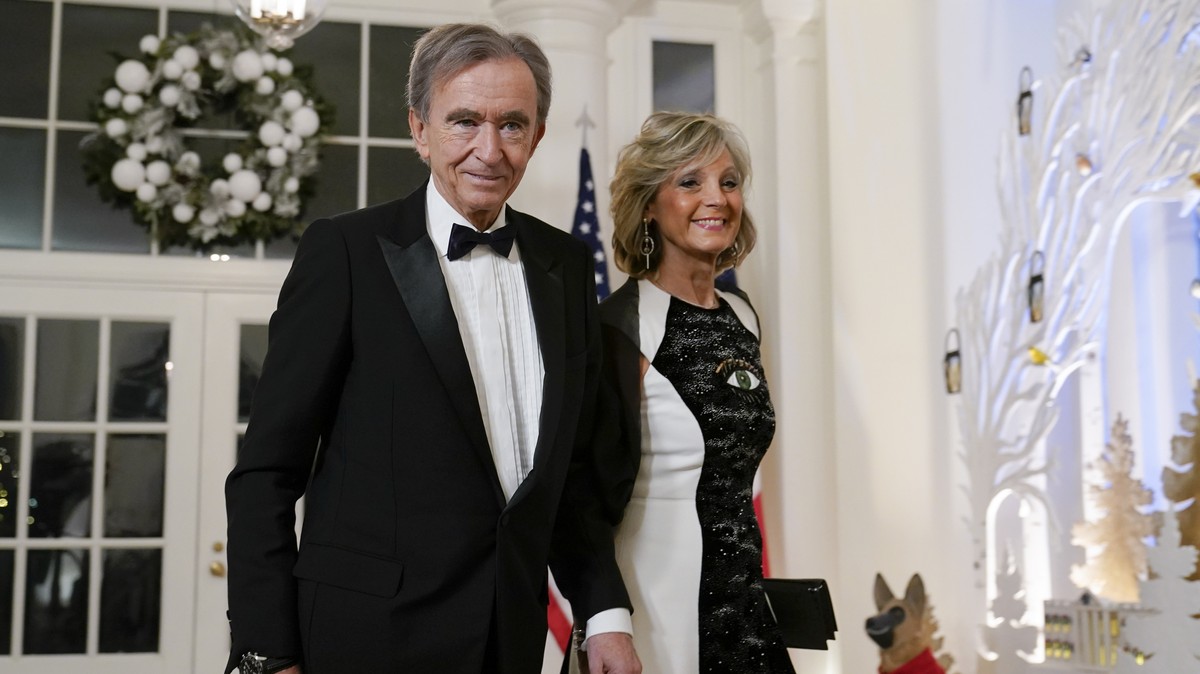 Bernard Arnault, Chairman and CEO of LVMH Moët Hennessy, and his wife Helene Mercier-Arnault arrive for the State Dinner with President Joe Biden and French President Emmanuel Macron at the White Hous ...