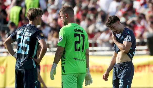 23.05.2026, xfsx, Herren, Fussball, Saison 2025/2026, BFV Verbandspokal, Finale: FC Wuerzburger Kickers - TSV 1860 Muenchen v.li.: Xaver Kiefersauer TSV 1860 Muenchen, Thomas Daehne TSV 1860 Muenchen, ...