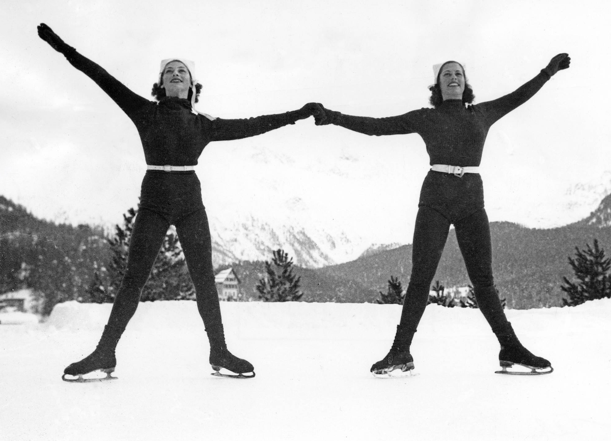 SWITZERLAND SAINT MORITZ circa 1935. Sisters Helga and Ingebrand Brandt Great Britain, leading ladies in the world of Figure skating, Eiskunstlauf are seen here on the skating rinks in St. Moritz in n ...