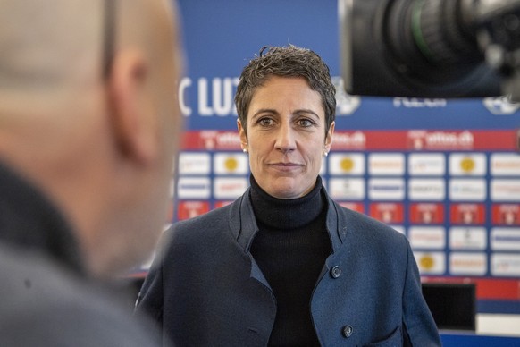 Die Verwaltungsraetin des FC Luzern, Ursula Engelberger-Koller waehrend einer Medienkonferenz des FC Luzern nach der ordentlichen Generalversammlung der FC Luzern Holding AG vom Vorabend, am Donnersta ...