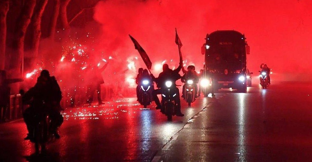 Die Milan-Fans feiern den Wintermeister-Titel wie den richtigen Scudetto.