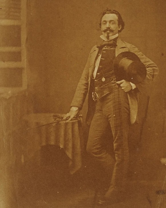 Gestatten, Frank Buchser, Maler, Künstler, Beobachter und Freund von Bundesrat Dubs. Fotoporträt aus den 1850er-Jahren.
https://sammlungonline.kunstmuseumbasel.ch/eMP/eMuseumPlus?service=ExternalInter ...