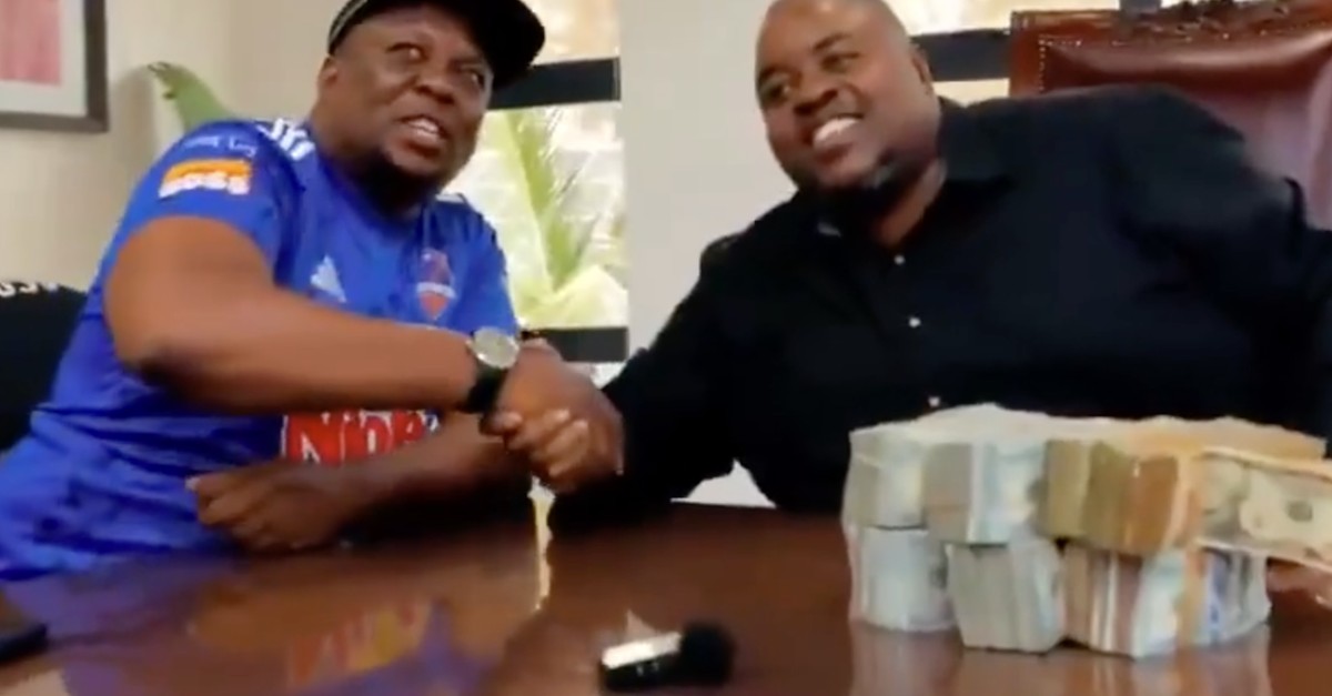 Das-M-rchen-des-Scottland-FC-Meister-direkt-nach-dem-Aufstieg-und-250-000-in-bar