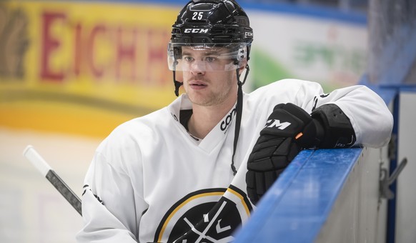 Luganos Mirco Mueller waehrend eines Trainings des HC Lugano, am Montag, 2. August 2021, in Lugano. (KEYSTONE/Ti-Press/Pablo Gianinazzi)