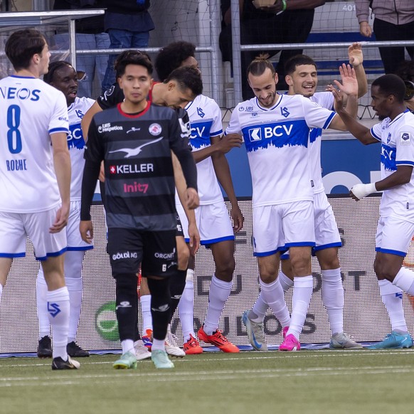 Lausanne&#039;s players celebrate their goal after scoring the 1:0, during the Super League soccer match of Swiss Championship between FC Lausanne-Sport, LS, and Winterthur, FCW, at the stade de la Tu ...