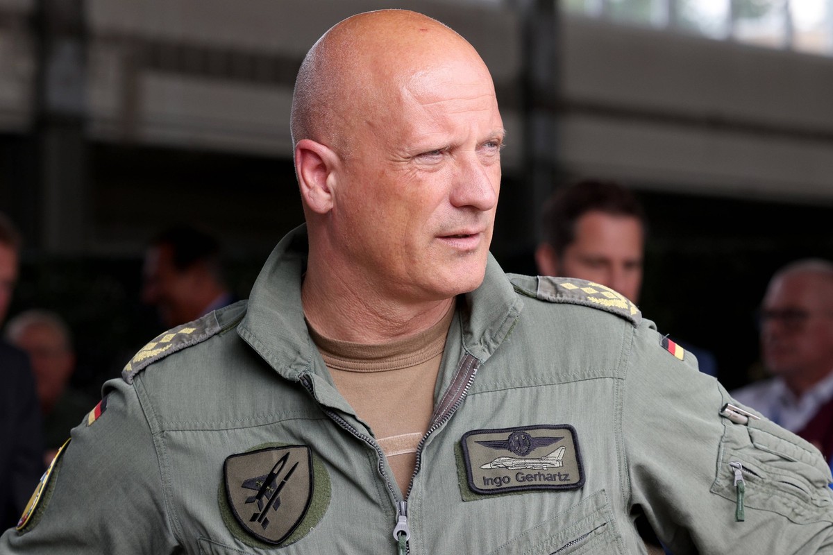 Der Inspekteur der Luftwaffe, Generalleutnant Ingo Gerhartz. Hachenberg-Kaserne. Luftwaffenuebung Luftwaffenübung Air Defender 2023. Der Inspekteur der Luftwaffe, Generalleutnant Ingo Gerhartz besucht ...
