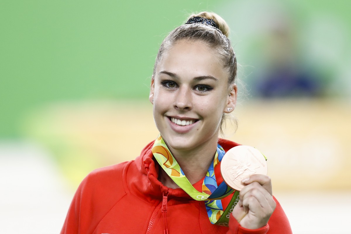 JAHRESRUECKBLICK 2016 - OLYMPIA - Switzerland's Giulia Steingruber celebrates with the bronze medal after the women&amp;#x2019;s Artistic Gymnastics Vault final in the Rio Olympic Arena in Rio de ...
