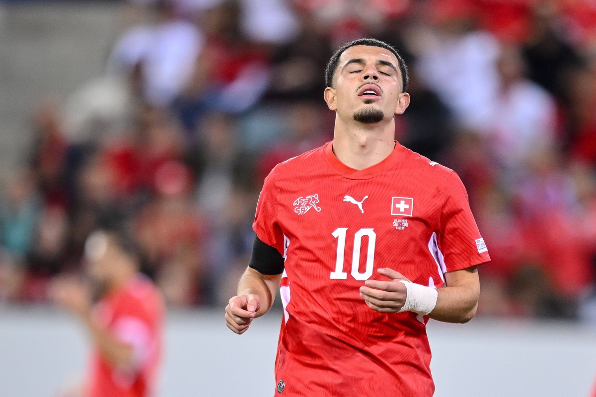 Zeki Amdouni Switzerland looks dejected during the UEFA Nations League 2026/27 group phase match between Switzerland and Slovenia at Luzern Arena on October 3, 2026 in Lucerne, Switzerland. Photo by H ...