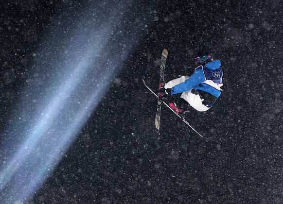 epa12748030 Flora Tabanelli from Italy competes in the Women's Freestyle Skiing Big Air finals at the Milano Cortina 2026 Winter Olympic Games, in Livigno, Italy, 16 February 2026. EPA/SERGEI ILN ...