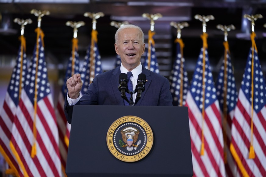 President Joe Biden delivers a speech on infrastructure spending at Carpenters Pittsburgh Training Center, Wednesday, March 31, 2021, in Pittsburgh. (AP Photo/Evan Vucci)
Joe Biden