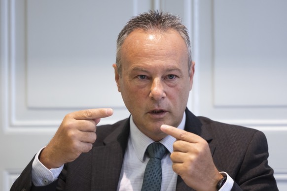 Stephane Rossini, Direktor Bundesamt fuer Sozialversicherungen BSV, spricht waehrend einer Medienkonferenz in Bern, am Dienstag, 6. August 2024. Das BSV hat im Rahmen von Kontrollarbeiten festgestellt ...