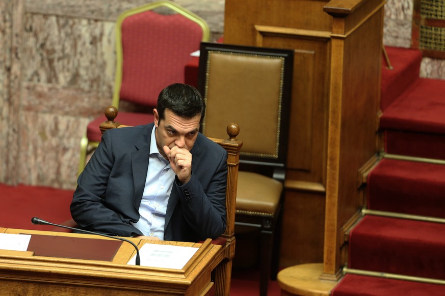 Alexis Tsipras während der Debatte im Parlament.