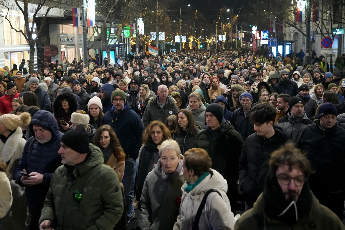 People attend a protest against a government crackdown on universities in Belgrade, Serbia, Tuesday, Jan. 27, 2026. (AP Photo/Darko Vojinovic)
Serbia Protest