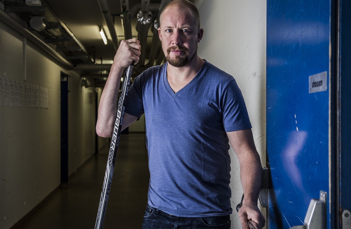 30.07.2015; Kloten; Eishockey - Team Schweiz; Fototermin Schweizer Eishockey Nationalmannschaft; Mathias Seger (Claudia Minder/freshfocus)