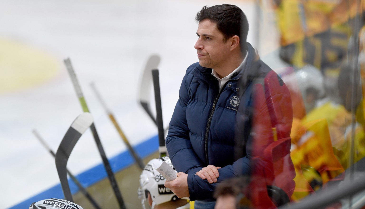 Bern's Head Coach Mario Kogler during the preliminary round game of National League A (NLA) Swiss Championship 2020/21 between HC Lugano against SC Bern, at the Corner Arena in Lugano, Friday, March 0 ...