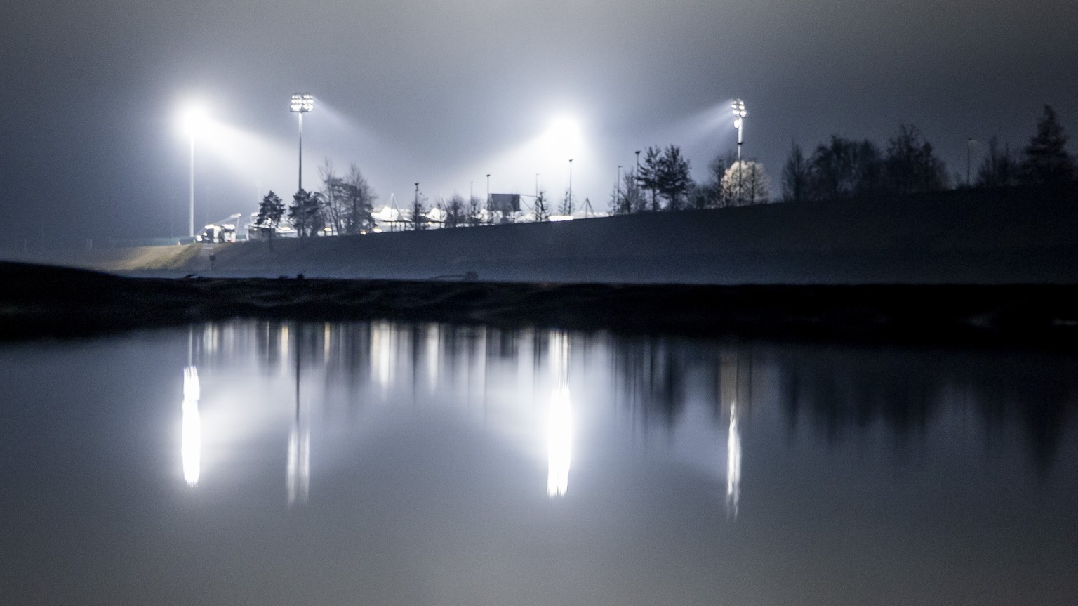 Das Rheinparkstadion waehrend der Superleague-Partie zwischen dem FC Vaduz und dem FC Sion am Samstag, den 28. November 2020 im Rheinpark Stadion in Vaduz. (KEYSTONE/Christian Merz)