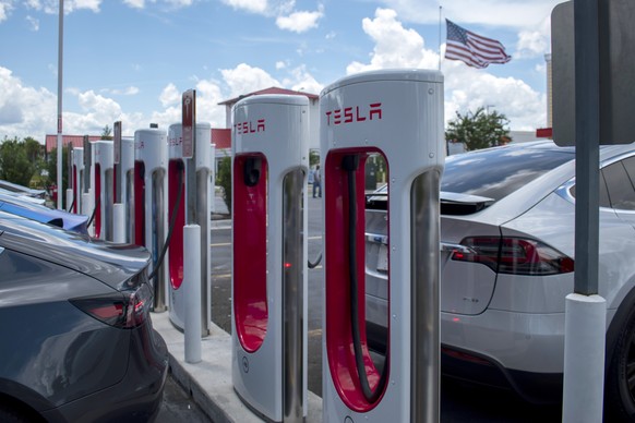 A Tesla Supercharger station with 14 bays in Jacksonville, Fla, June 23, 2020. Florida is moving ahead with plans to dramatically expand its network of electric vehicle charging stations along major i ...