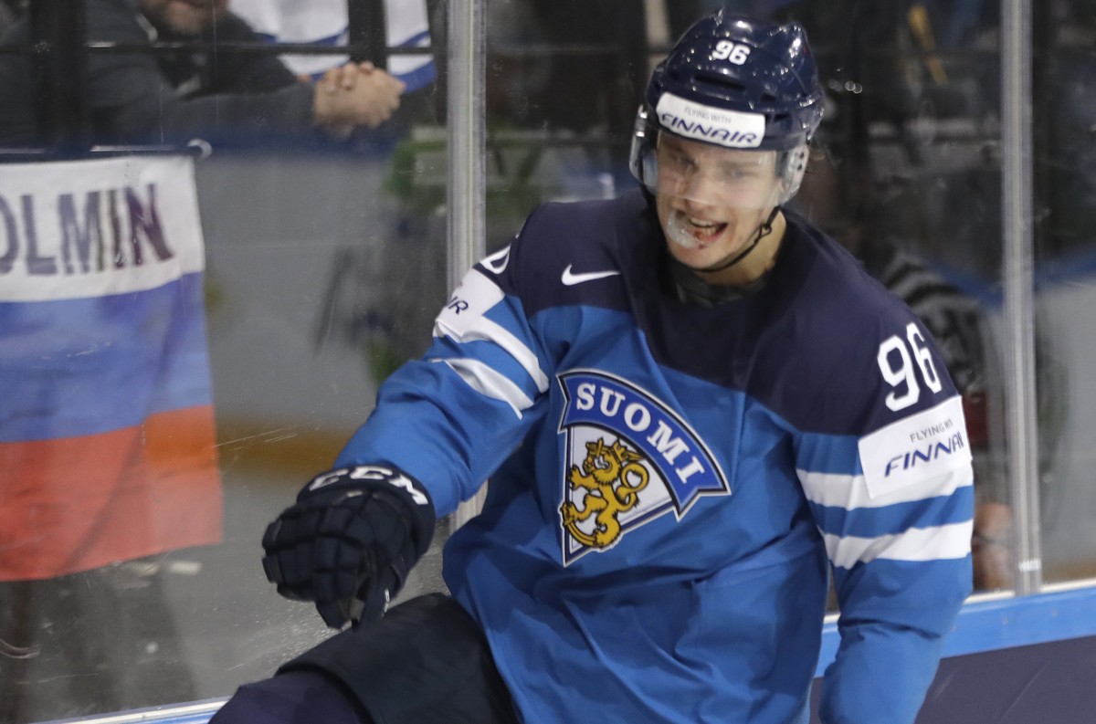 Finland's Mikkao Rantanen celebrates after scoring during the Ice Hockey World Championships group B match between Finland and Slovenia in the AccorHotels Arena in Paris, France, Wednesday, May 1 ...
