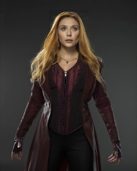 Elizabeth Olsen in Avengers: Infinity War (2018)