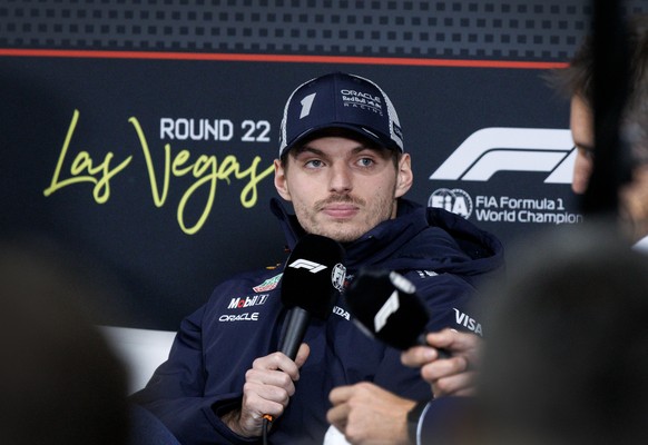 epa12537064 Red Bull driver Max Verstappen of the Netherlands attends a press conference ahead of the Formula One Las Vegas Grand Prix on the Las Vegas Strip Circuit, in Las Vegas, Nevada, USA, 19 Nov ...