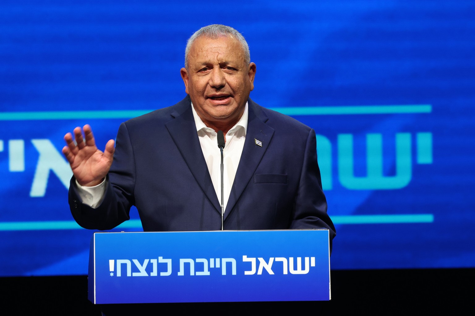 epa13076152 Former IDF chief of staff and leader of the 'Yashar' party, Gadi Eisenkot, speaks during the party's election campaign launch conference in Neve Yarak, near Petah Tikva, Isr ...