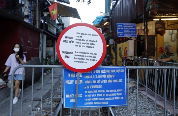 epa10189562 A barricade preventing the access to Hanoi Train Street in Hanoi, Vietnam, 17 September 2022. Coffee shops along Hanoi&#039;s popular Train Street, where trains travel on tracks only centi ...